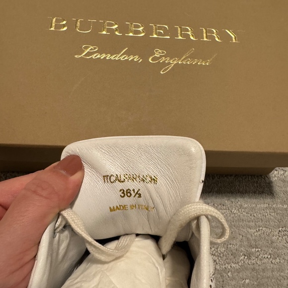 Burberry Women's Timsbury Perforated Leather Sneakers, White, Size 36.5 - Picture 9 of 9
